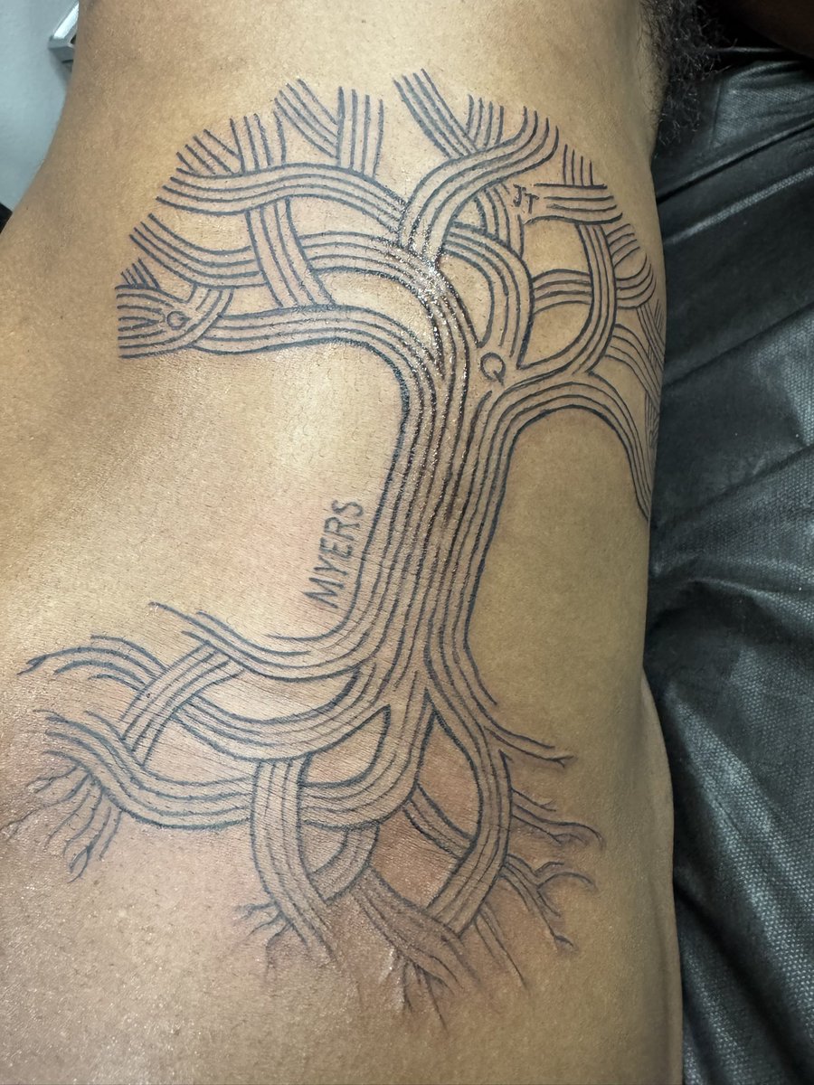 Town Bizz / Myers family tree !! John Terry, Qiant, Qimonni and Qiant Jr. <a href="/QiantMyers2/">𝓠𝓲𝓪𝓷𝓽 𝓡𝓸𝓶𝓮𝓵 𝓜𝔂𝓮𝓻𝓼</a>