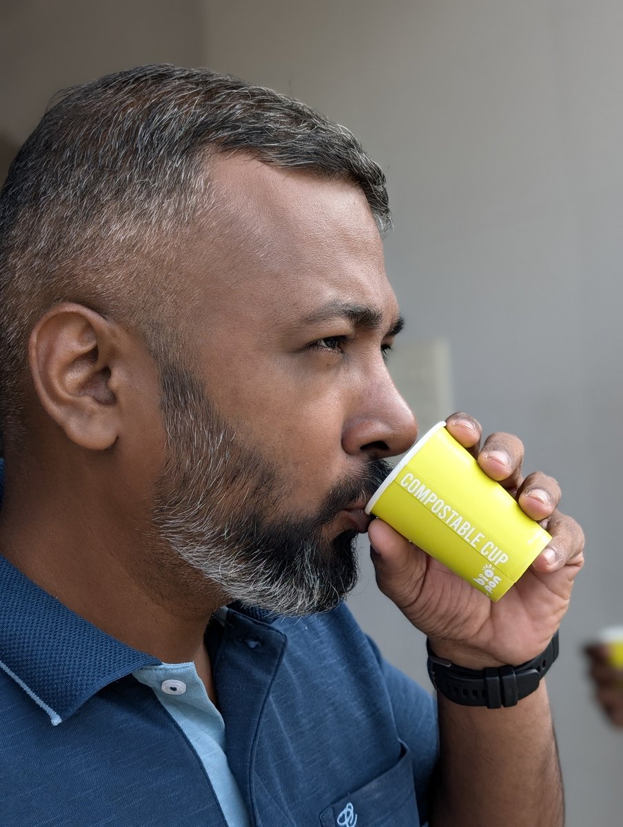 Siva_Bharani's tweet image. Tea 🍵
#Pixel #Pixel10Pro #NoEdit 

Note: tea kudichi kudichi dhan mudi dhadi lam vellaya pochu ( Jokeu Jokeu )