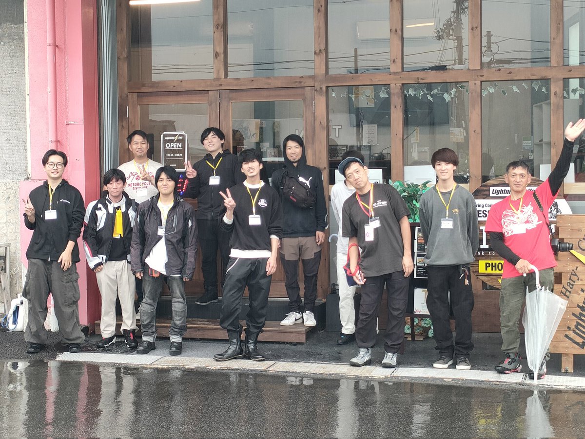 ino_VTR250_GROM's tweet photo. とうとう雨が降って来ちゃった💦
残念ではありますが、今日は早めの締めとなりました。
来て下さった皆さん、ありがとうございました‼️
#LightningVolt さんお世話になりました🙂‍↕️
ありがとうございます🥰
#全日本VTRMTG2025
#関西プチミー
#VTR250 https://t.co/KDy3aIgoOc