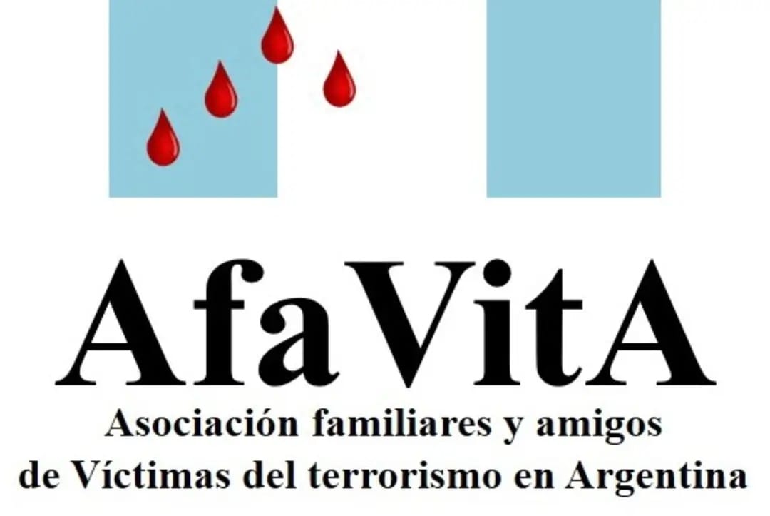 ... SIGUE: Sol EDMUNDO SOSA, Sol HERIBERTO DÁVALOS, Sol ALBERTO VILLALBA, Sol MARCELINO TORALES (EA). Durante la fuga, en proximidades del aeropuerto, asesinan al Agte. ARGENTINO ALEGRE NERI (Pol Pcia Formosa).