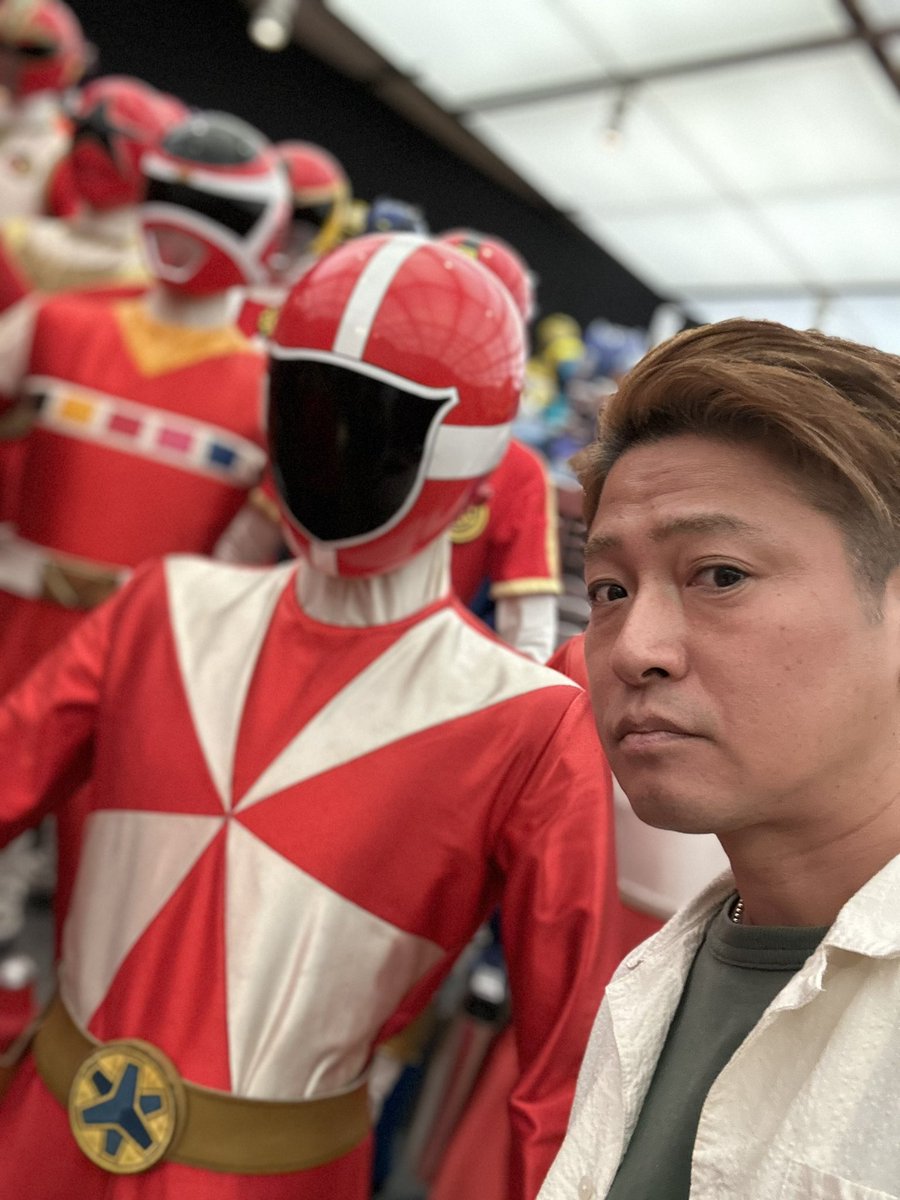 #全スーパー戦隊展
#名古屋

行ってきた！

ヒーロー達がゲストに来てくれる
#特ソンディスコ
も、宣伝出来た！
チケットはこちらから⬇️
t.livepocket.jp/e/tokuson-nago…

さて、
本日も営業。
今日は16時から開けます。

#知多原共同店
☎︎ 0569584899 

愛知県知多郡武豊町字
長尾山103番地2