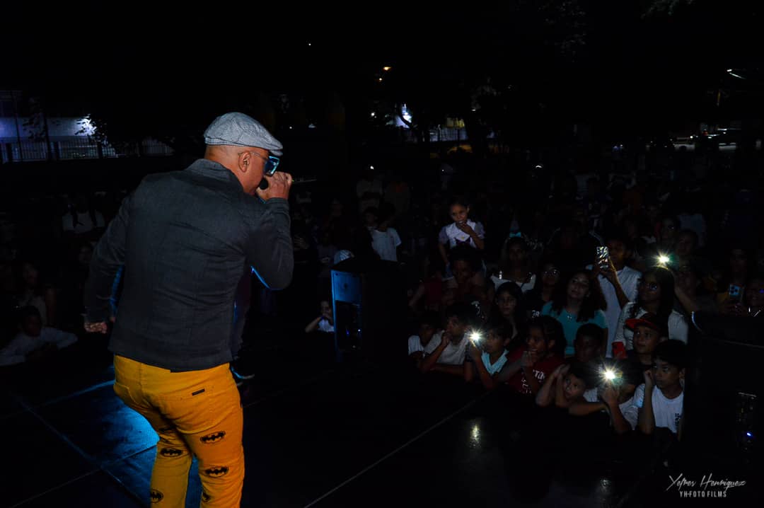 johnalofficial's tweet photo. No importa cuanto tiempo tardes en conseguirlo, sigamos trabando! https://t.co/YbzjW4Xl2E