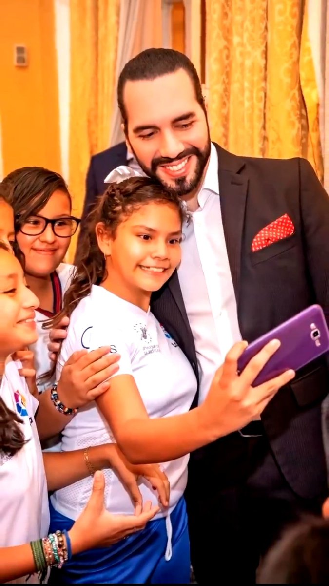 <a href="/liz_churchill10/">Liz Churchill</a> 💙 I LOVE PRESI BUKELE 😎🫶🏻🥹