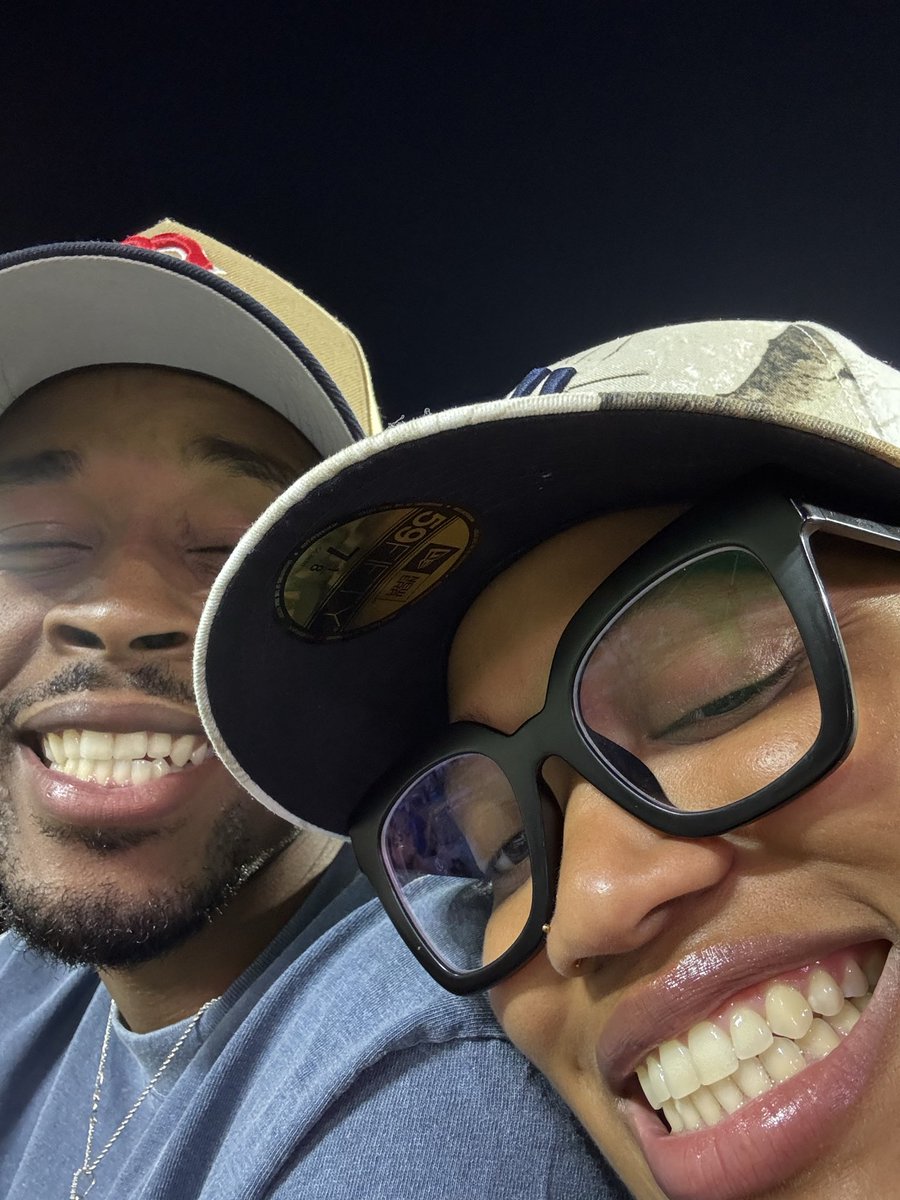 𝒯. ℒℯ𝒹ℯ𝓉🎀 tweet media