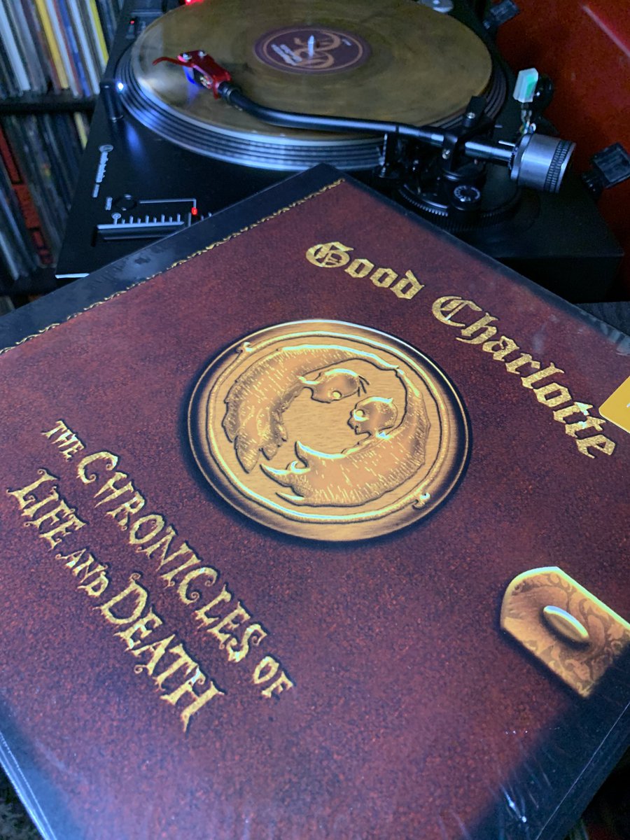 October 5th 2004, <a href="/GoodCharlotte/">Good Charlotte</a> releases their third album The Chronicles of Life and Death.
#goodcharlotte #AlbumAnniversary #vinyl #vinylrecords #vinylcommunity