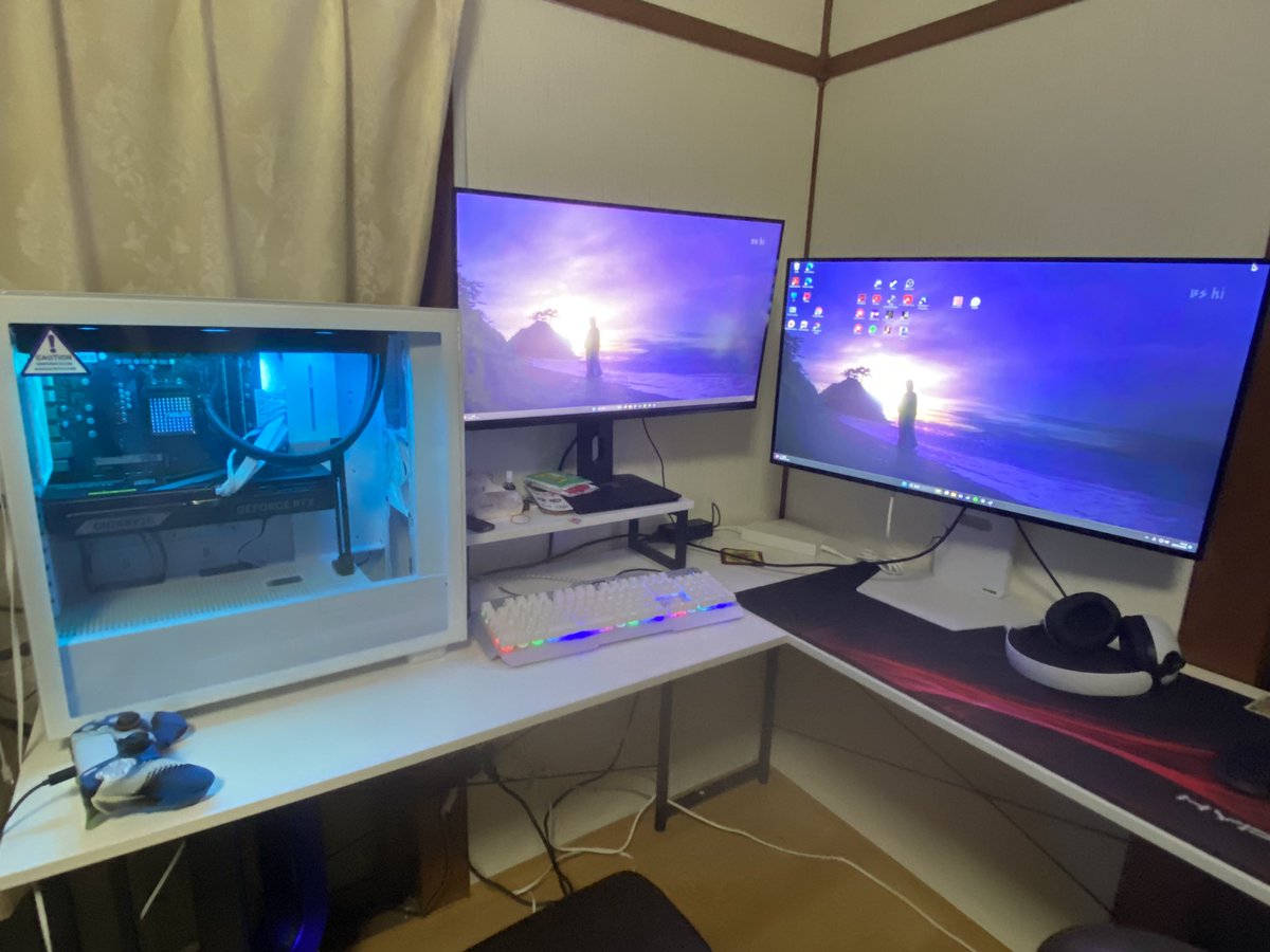 hogedaraSAMURAI's tweet image. #PC
#RTX5080
#4K
デスク狭い😅