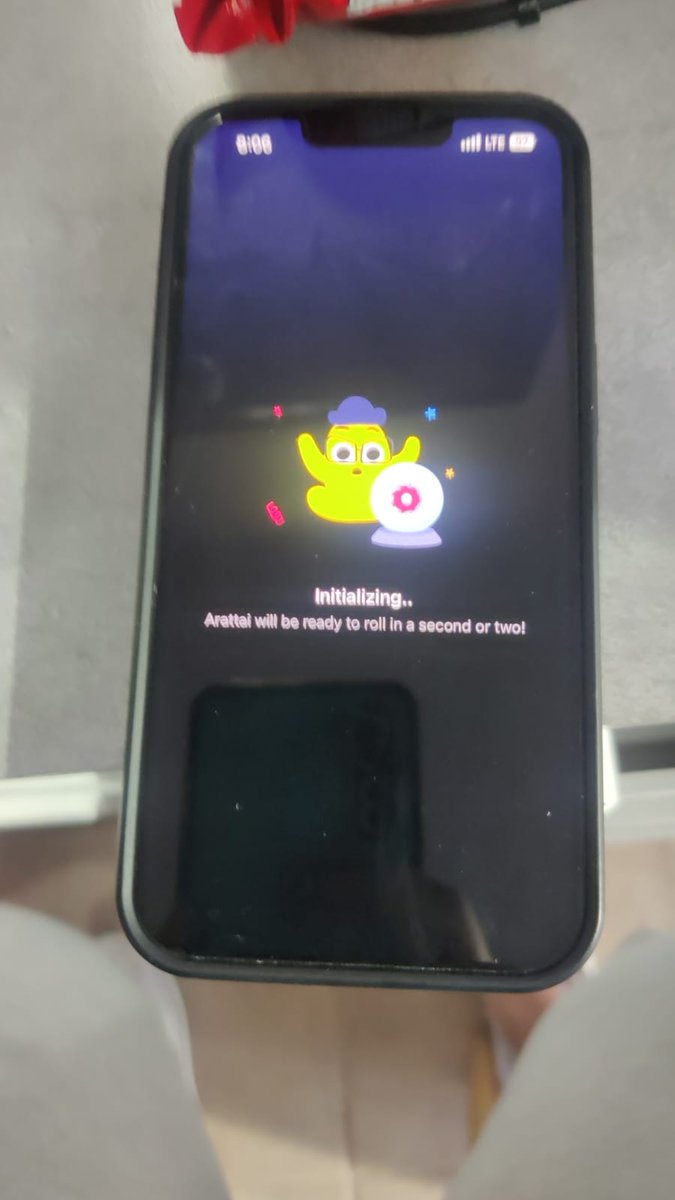 Vikrant23210690's tweet photo. @svembu Hello Sir 
Unable to load in UAE OTP not received. Any solution? https://t.co/5z9OHOAGjY