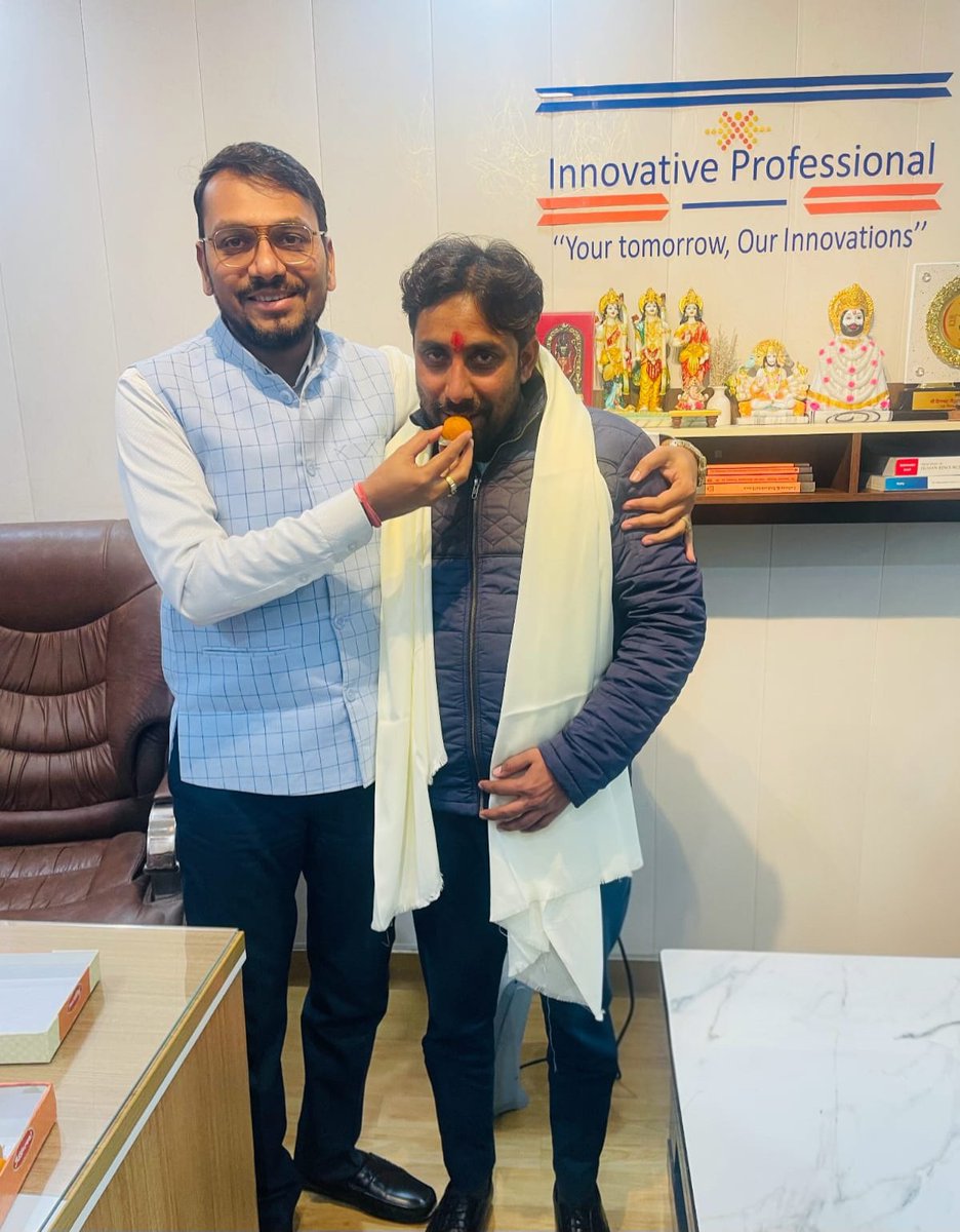 GauravPatel40's tweet photo. मेरे बहुत प्रिय भाई, फ्यूज़न होम्स सोसायटी के AOA अध्यक्ष एवं भाजपा के सच्चे तथा कर्मठ नेता प्रिय भाई @Anubhav68661460 जी को #जन्मदिवस बहुत बहुत बधाईयाँ एवं ढ़ेर सारी शुभकामनाएं 🎂 💐

आप ऐसे ही हमेशा खुश रहें, स्वस्थ्य रहें एवं खूब तरक्की करते रहें 👍👏🙏
@dr_maheshsharma
@tejpalnagarMLA @iabhishek4bjp