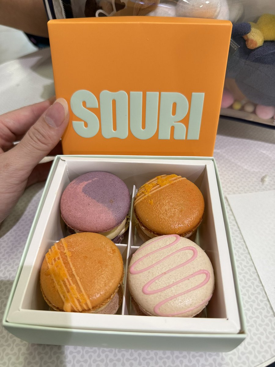 _dmmt's tweet image. แง่มมม พี่วินทำถึงเกินนน มาการองไข่เค็ม อร่อยมากกกก อร่อยจนอยากรับหิ้ว แต่กลัวมันละลายยง่ะะะ

@souri_bkk 
#SOURIBKK 
#SOURILocalExclusiveMenu