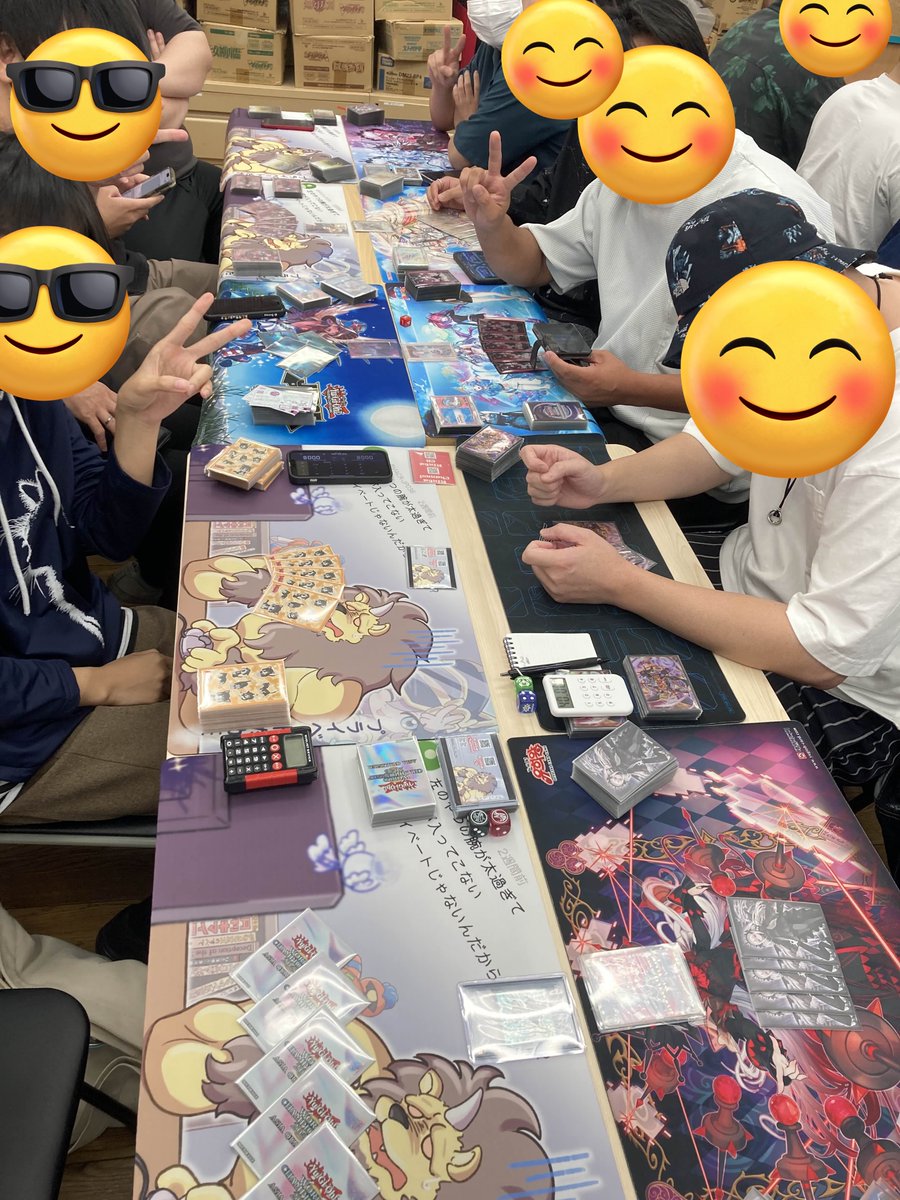 giak_poke's tweet photo. kintaCS______
俺だけプレマ違うとかいうカスみたいなサプライズされた🥲
何故か対戦相手と撮影📸 https://t.co/Y1z8xT6pob