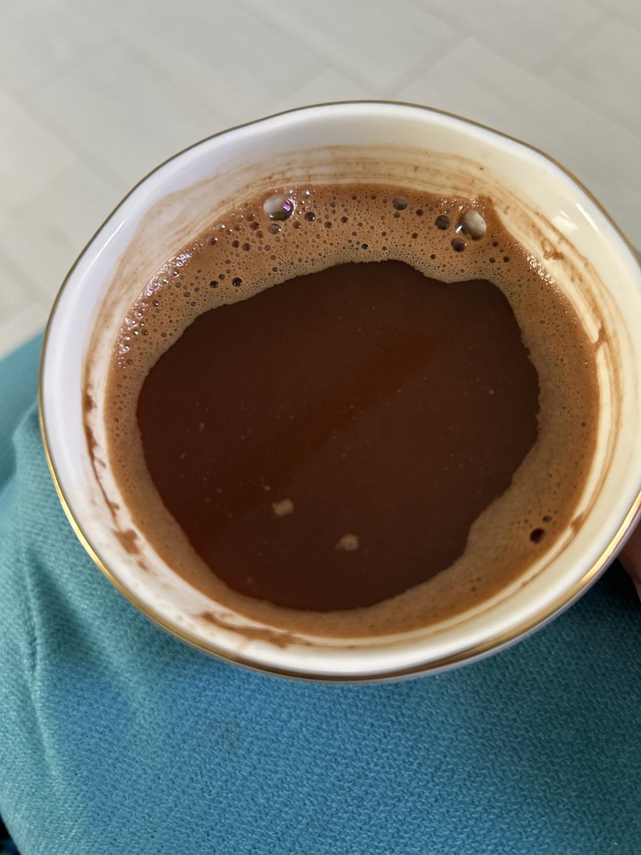 "الضياع هو ما سيفتح لك مسارات جديدة وتجارب فريدة.
ولا أحد مهما بلغ شأنه أو ارتقى علمه يعرف كل الإجابات بشكل كامل.. كلنا نحوم بين اليقين والشك، بين المعلوم والمجهول .. وهذا بالضبط جزء من رحلتنا في الحياة."
#صباح_الخير