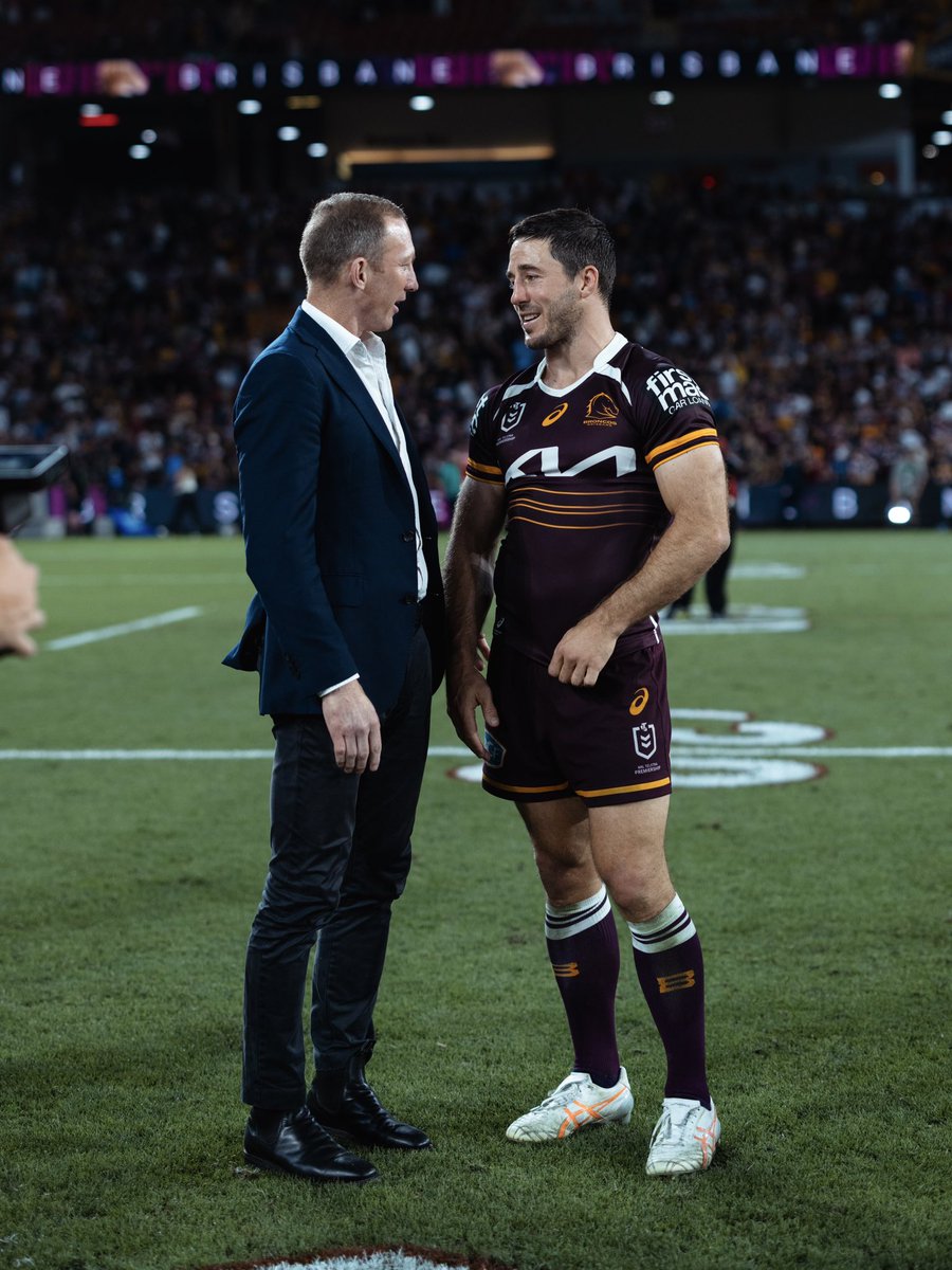 brisbanebroncos's tweet photo. 𝟑𝟓𝟓 𝐍𝐑𝐋 𝐆𝐚𝐦𝐞𝐬 🤝 

Today Dozer equals Locky as the 3rd highest appearance maker in NRL history. https://t.co/gFNE1bMu8X