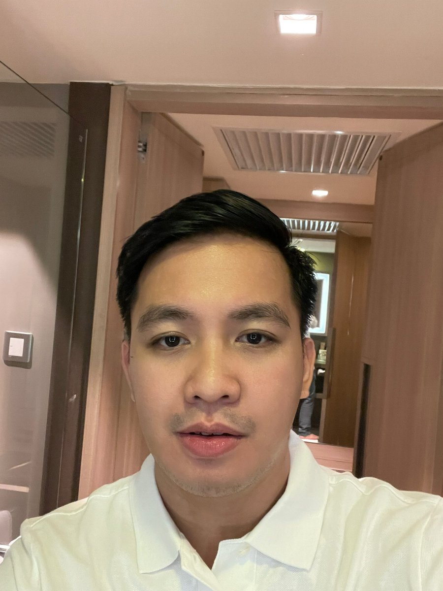 Iwog Mark tweet media