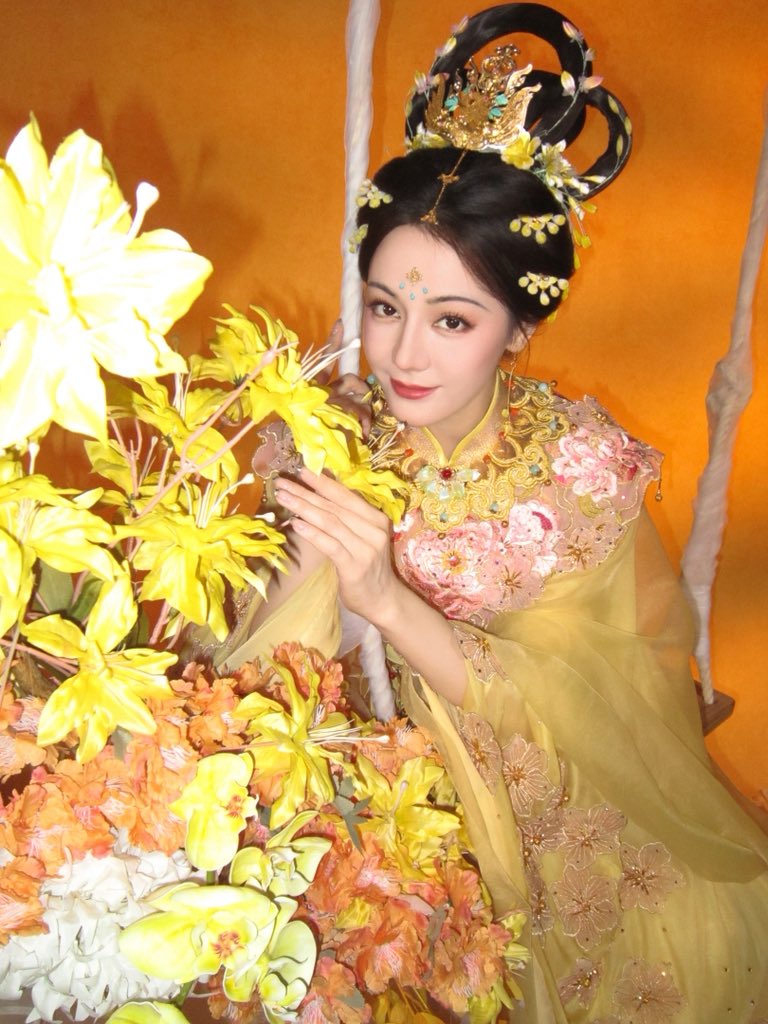 dilraba63_fanclub (@dilraba_fanclub) on Twitter photo 