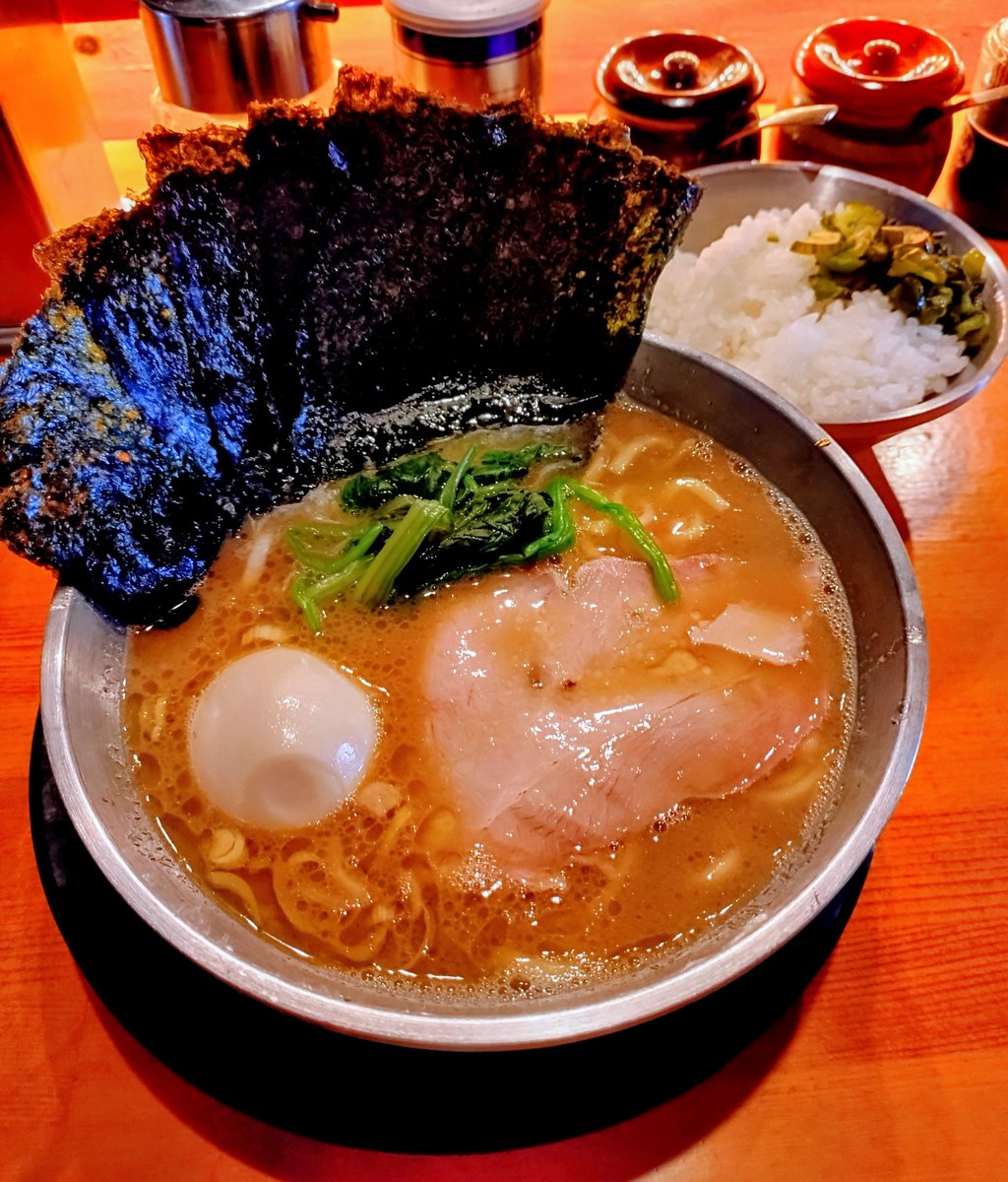 とあるラーメン好きの麺活目録 (@9mVrcRKp56ftw2x) / X