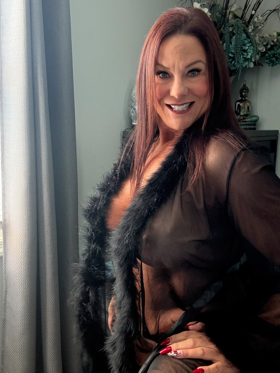 😈🔥SINFUL SUNDAY🔥😈

Wicked curves🍑, dirty tease💋 &amp; sins too sweet to resist🔥

Filthy bounce🚀, dripping lust💦 &amp; cravings begging to be fed🫦

❤️LIKE💭COMMENT🔄FOLLOW

📸Drop your wildest pics/vids &amp; let’s drench Sunday in sin🔥💦

👑Queen of Temptation: <a href="/Tammyreynoldsof/">⭐️TammyReynolds⭐️</a> 👑