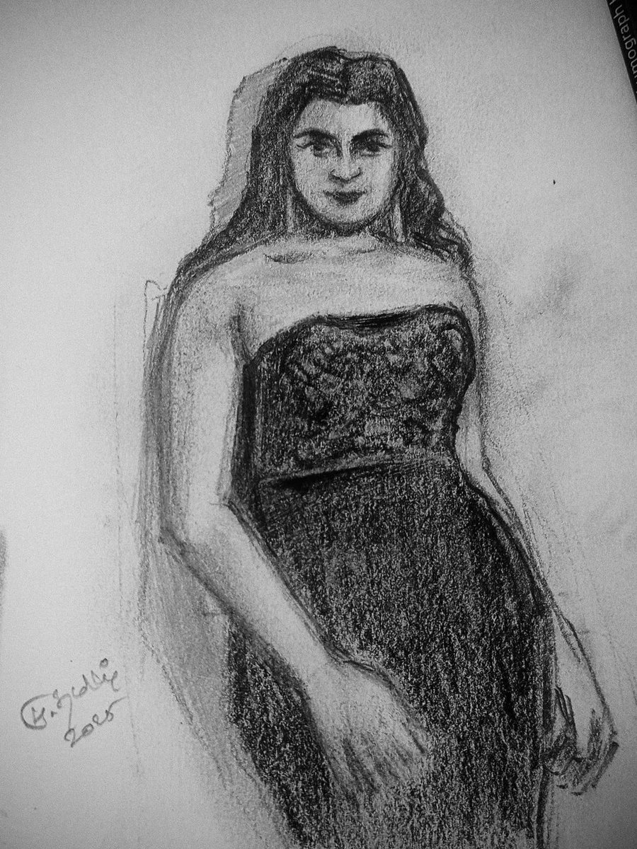 thamizhvannan's tweet image. Pencil drawing @sivaangi_k ✍👍
#sivaangi #sivaangikrish 
#PencilDrawing