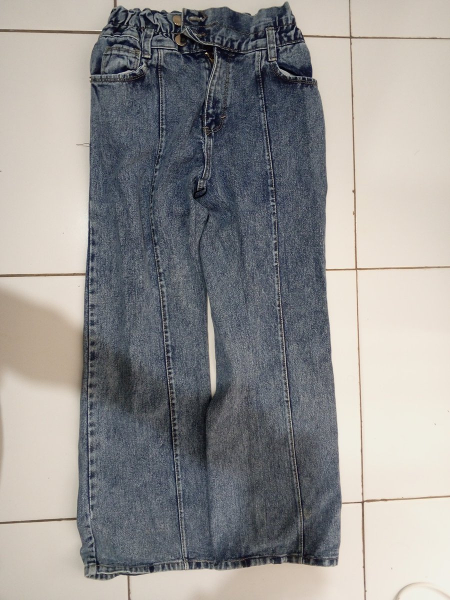 Unpadfess tweet media