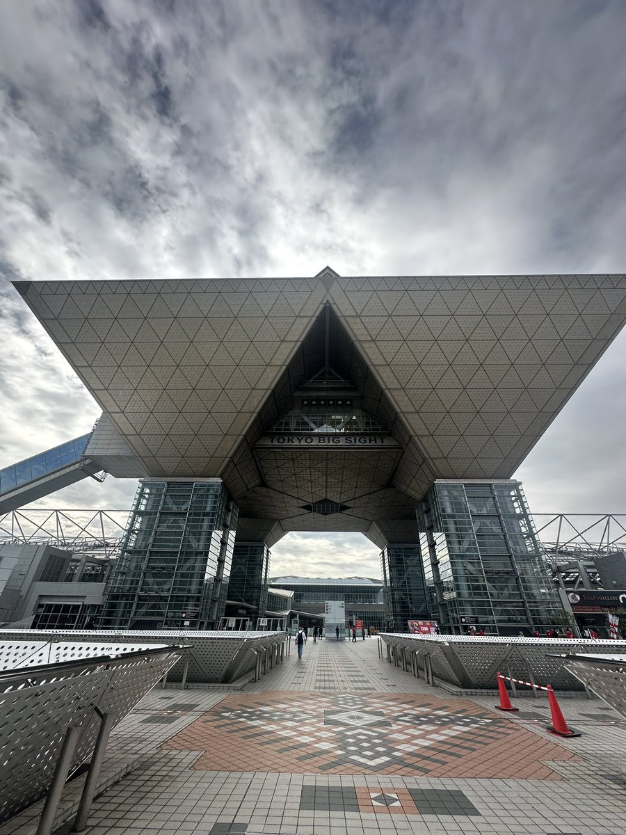 yahagihobby's tweet photo. きのうに引き続き、#NintendoLive2025Tokyo にて
「DRAG×DRIVE」2連勝チャレンジの配信で実況しております！

新感覚バスケゲーム！楽しい！！ https://t.co/kJqR4yV0Bd