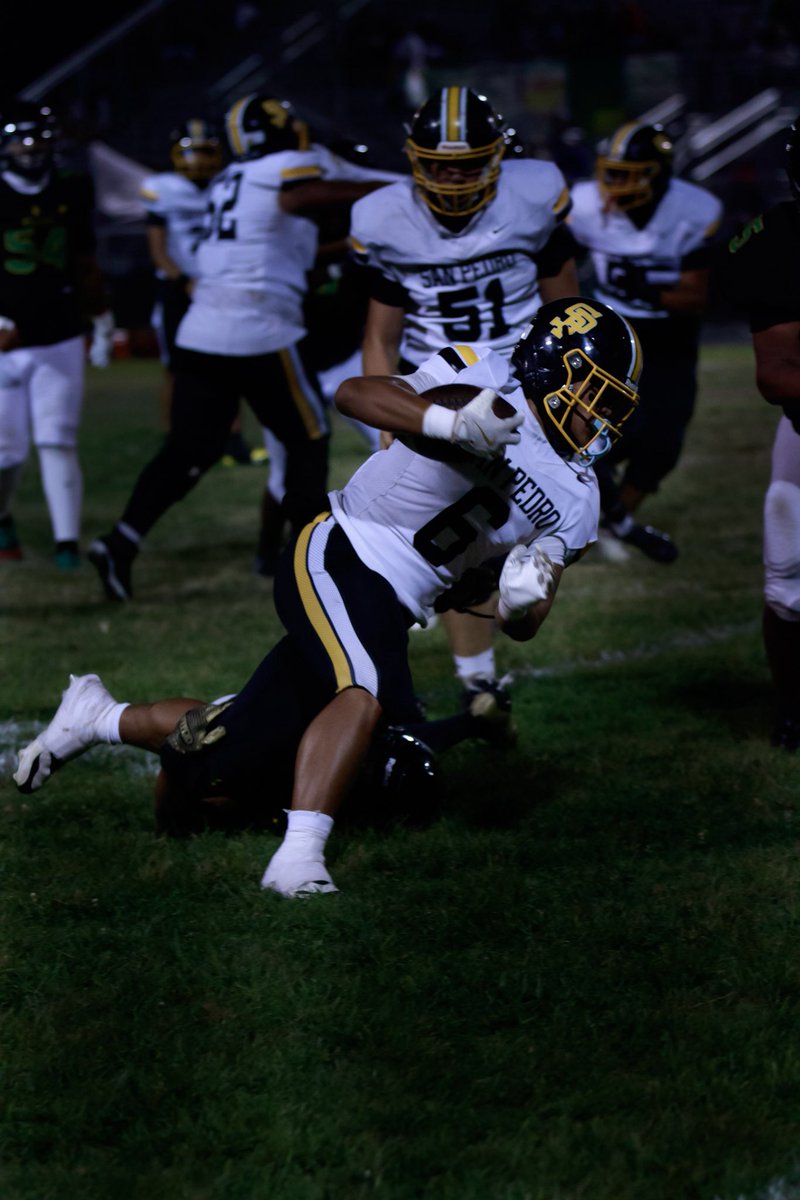 _djr12's tweet photo. Few clips from lastnight, first dub of marine league 🏆 #Blessed to be healed &amp; back on the feild !  @SPPirateFB @CoachAponte @CDublins14  @TheRBCoach @CoBasslikdafish https://t.co/DMCYZAJeXy