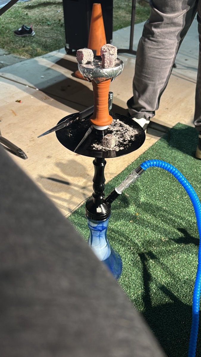MeepsterTV's tweet photo. Hookah to celebrate the Prem Winstreak https://t.co/QuvoeEQzYa