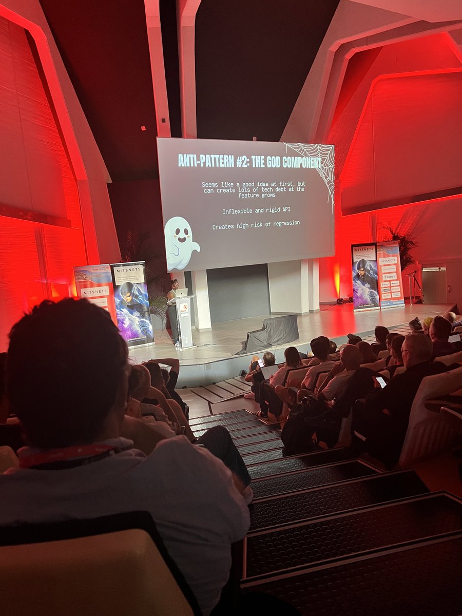 roseakoth2015's tweet photo. Useful insights on @bytesofbree talk about avoiding common frontend anti-patterns in @ReactAlicante https://t.co/qa4q3SOd5U
