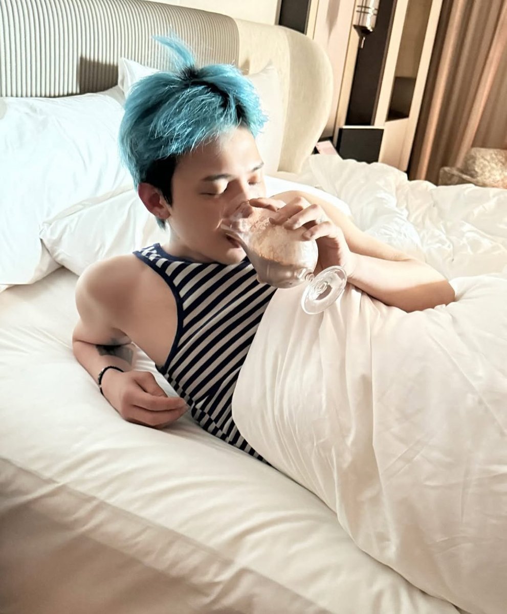 Nyongtori922's tweet image. かわちぃかわちぃ37歳🥰🥰🥰