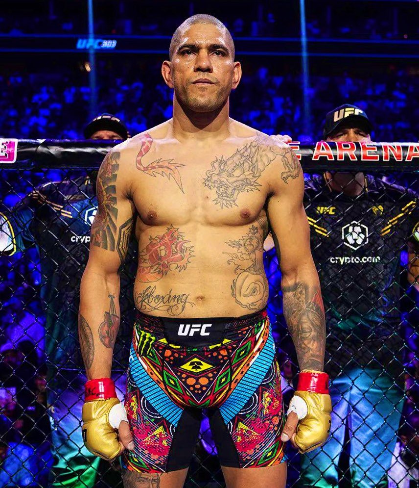 LakeShowYo tweet media