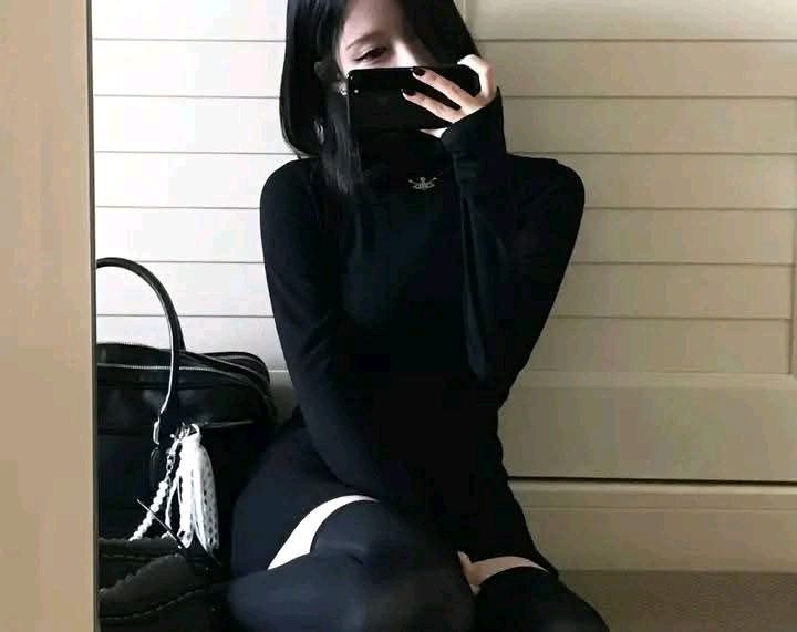 ASA_BAEMONS's tweet photo. 🧷Sending love to you🖤

#ASA #ENAMIASA #아사🐰 #PHARITA
#베이비몬스터 #BABYMONSTER 
#본스티즈 #MONSTIEZ 
#榎並杏紗 https://t.co/lndz8xGAH1