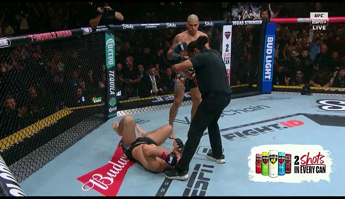 BANG!!! #UFC320 #4TeamParlay +$929
$25 made $257 not a bad night!