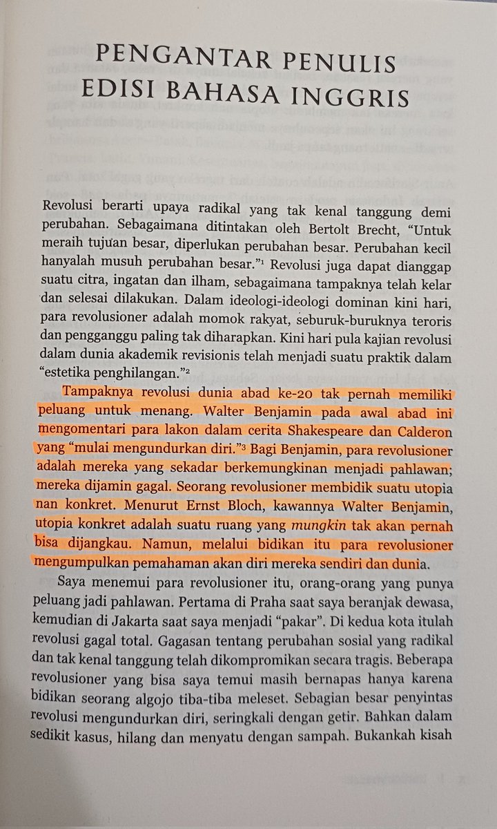 albanism tweet media