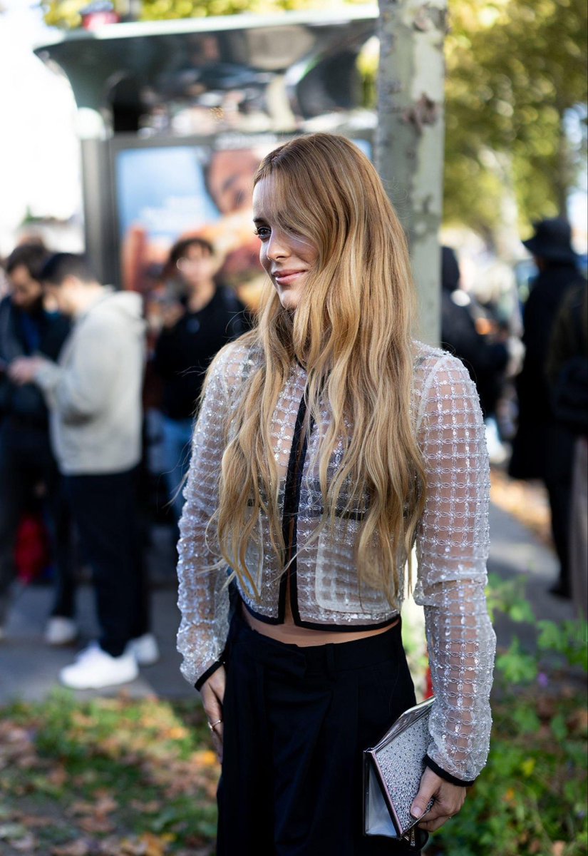 aboutaleonieva's tweet photo. Oct 4: Alex Onieva attends the Elie Saab Womenswear Spring/Summer 2026 https://t.co/3UsDoUdERk