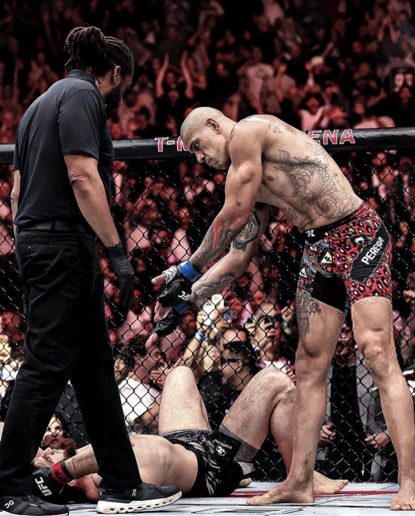 acdmma_'s tweet image. ICONIC #UFC320