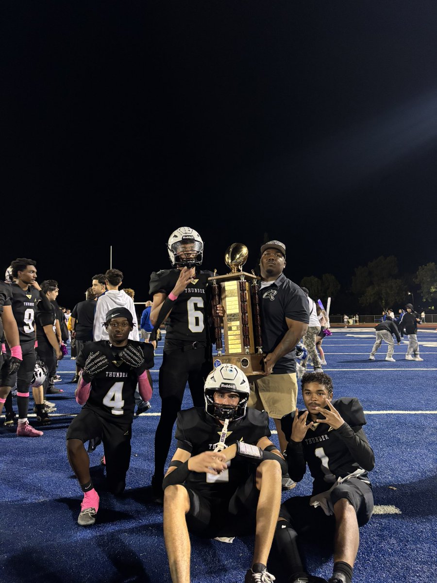 Leon Miles tweet media