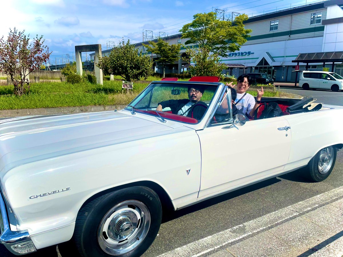 理想の送迎車。メンバー会場着