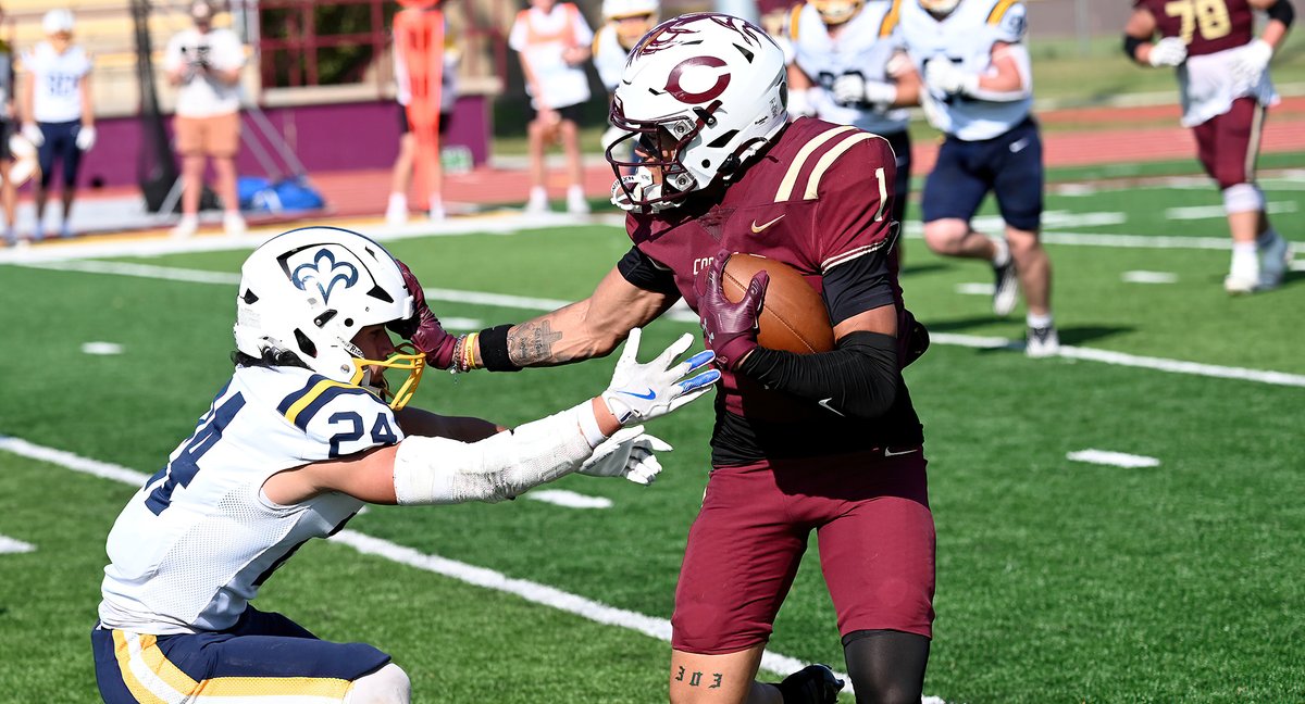 Cobber football produced an offensive parade on Homecoming as they rolled to a 49-21 win over St. Scholastica. Davion Henderson led the way. He caught nine passes for a school-record 211 yards and added 2 TDs. Jersey Selzler threw for 376 yds.

𝗥𝗘𝗖𝗔𝗣: tinyurl.com/4695sp77