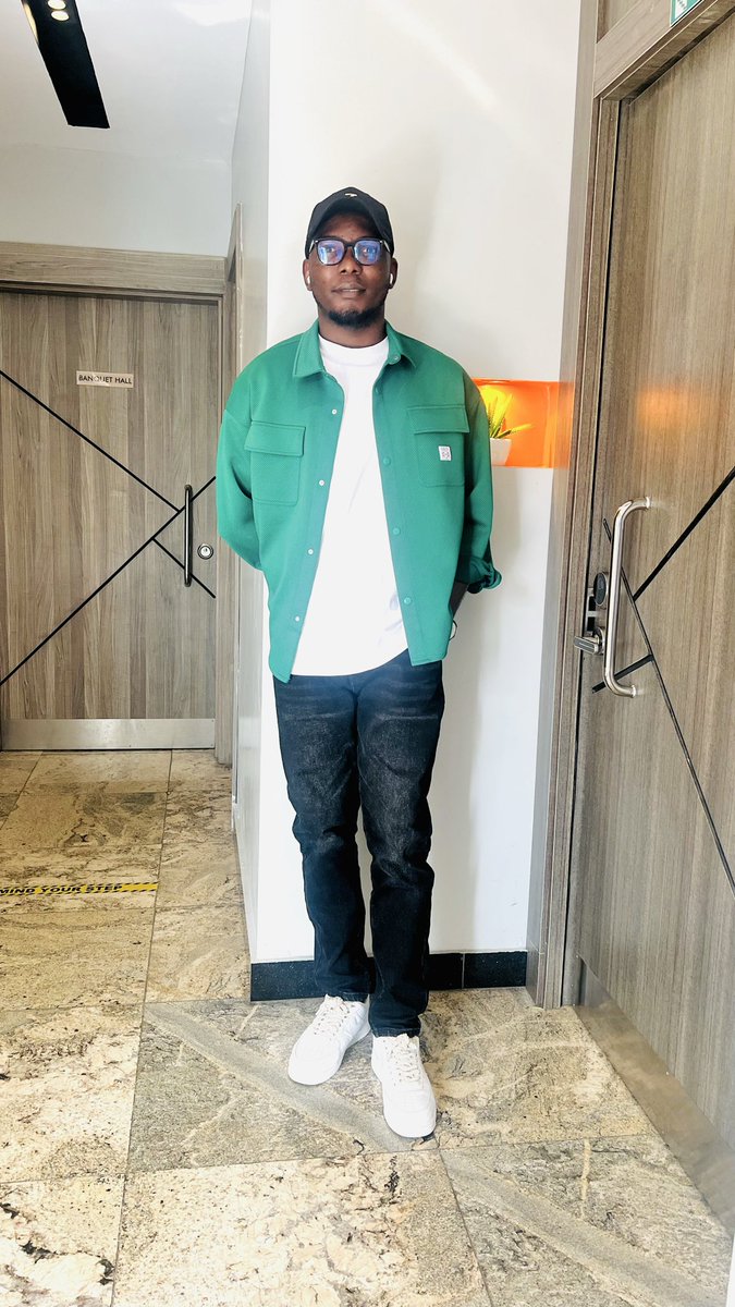 1% Developer tweet media