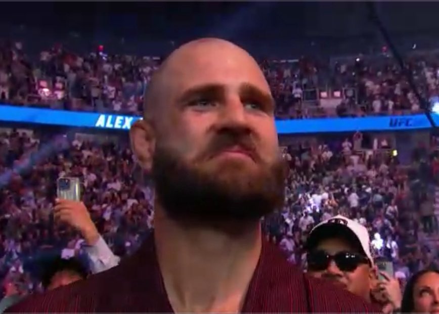 PhasersSet2Kill's tweet image. He called for destiny, She answered. #UFC320