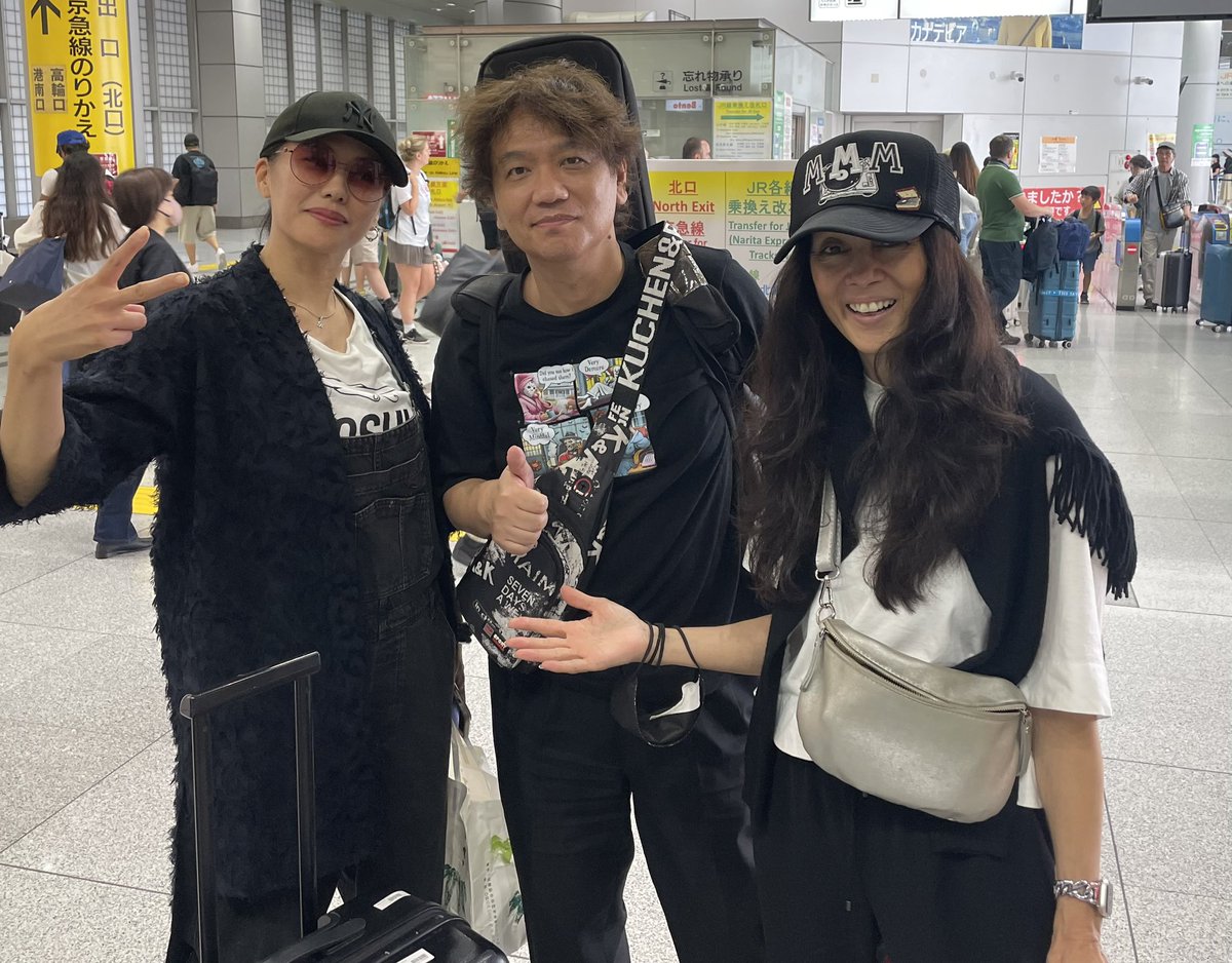 yoshihisa67's tweet photo. マンデー満ちるデュオツアーでした、もう18年もやってんだね、2人でしかできない音楽が確実にある事を確信、これからもよろしくです。 https://t.co/ibBFvpcWVO