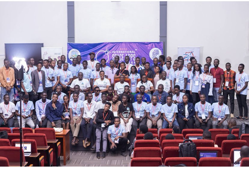 SpaceAppsKla's tweet photo. Day 2 NASASpaceAppsKampala: Ending with participant pitches and winner announcements🏆

📍Happening  at Makerere Cedat Conference hall.

Submit projects by midnight: https://t.co/8MkCN1H9ll

Take the survey: https://t.co/gy6E6EzlTZ

#SpaceAppsKampala https://t.co/AS8TdoEgob