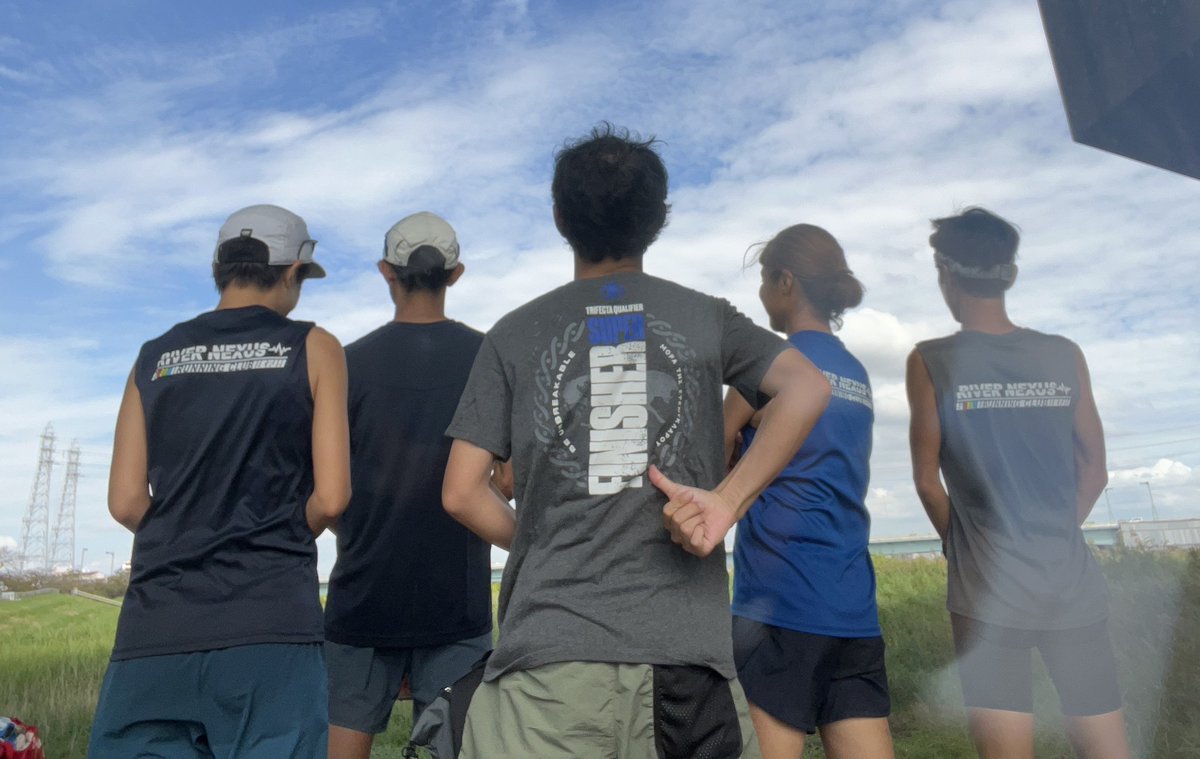のんびり@4/20かすみがうらマラソン (@nombiri_running) on Twitter photo 31km走🏃♂
レースに出る走猿さんの応援のために荒川に向かいましたが、23km辺りで北千住まで行ってから会場が全然違うことに気がつく😅
慌てて引き返すも、25kmで脚が売り切れ寸前だったので、走れるペースに一旦落として立て直したり⤴️
レースは終わっていましたが写真にはちゃっかり収まる✌️ 31km走🏃♂
レースに出る走猿さんの応援のために荒川に向かいましたが、23km辺りで北千住まで行ってから会場が全然違うことに気がつく😅
慌てて引き返すも、25kmで脚が売り切れ寸前だったので、走れるペースに一旦落として立て直したり⤴️
レースは終わっていましたが写真にはちゃっかり収まる✌️
