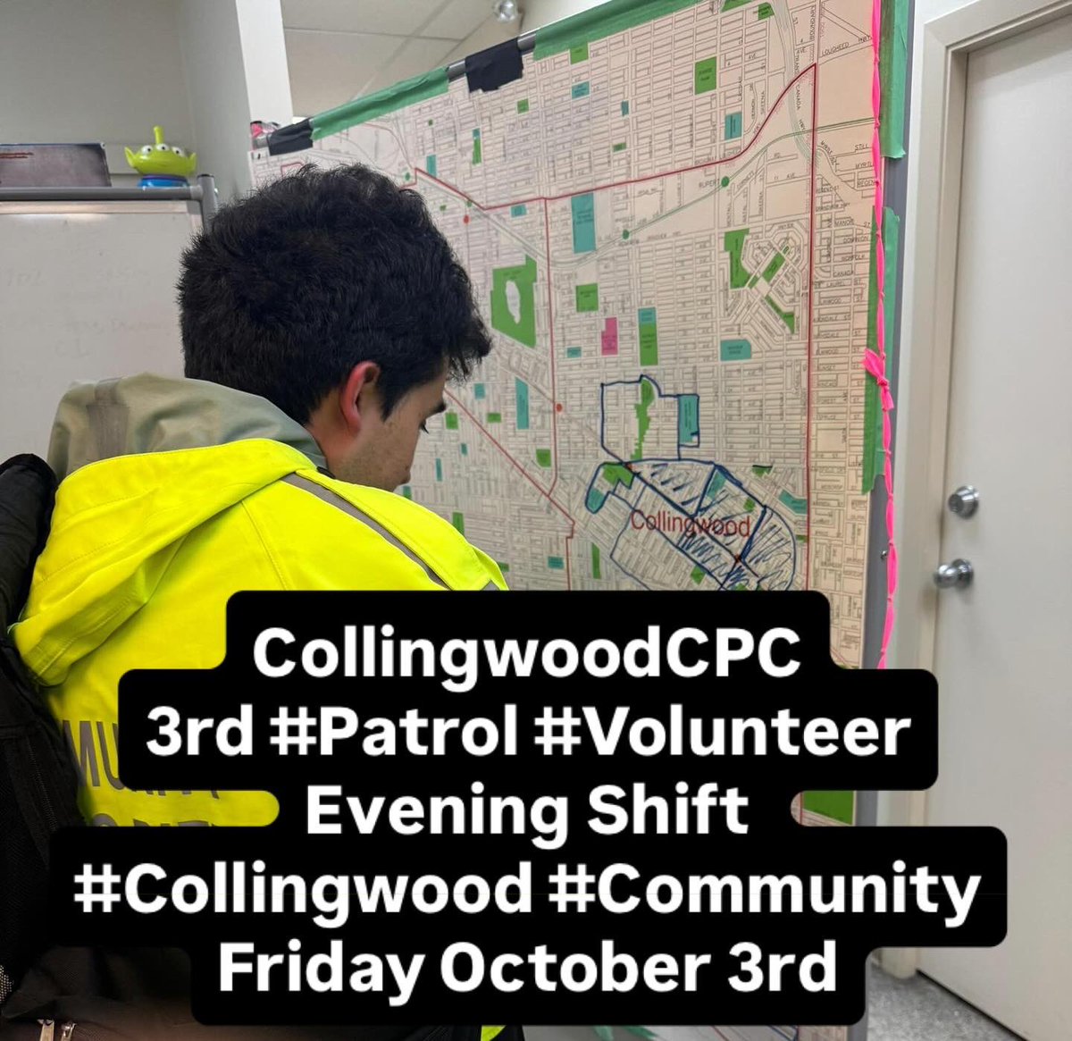 CollingwoodcpcC's tweet photo. @CollingwoodCPC
3rd #Patrol, Friday
October 3rd, with our #volunteers out this evening shift checking for reportable issues. They found them.
This is what a real active Community Policing Centre is expected to do for their
#Neighbourhood.
#CommunityCPC
#CommunityFirst https://t.co/YPxKQaEbVq