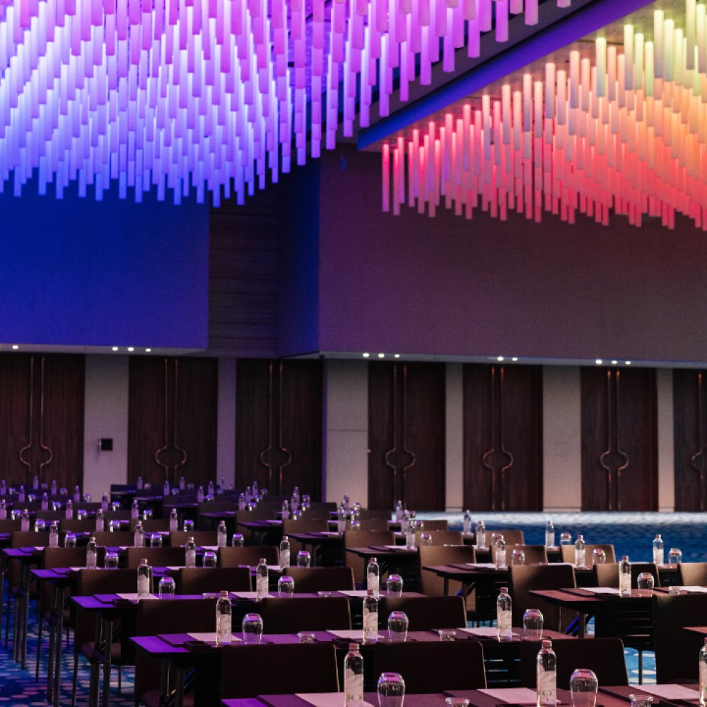 Entertain94's tweet photo. Hold your events at Cinnamon Life at City of Dreams, where every experience is carefully curated.  Let a professional team handle the technicalities while you immerse in the function.  

>>>https://t.co/wxDCu2QmbG

#cinnamonlifeatcityofdreams #5starhotelsincolombo https://t.co/6GDLcjGAaf