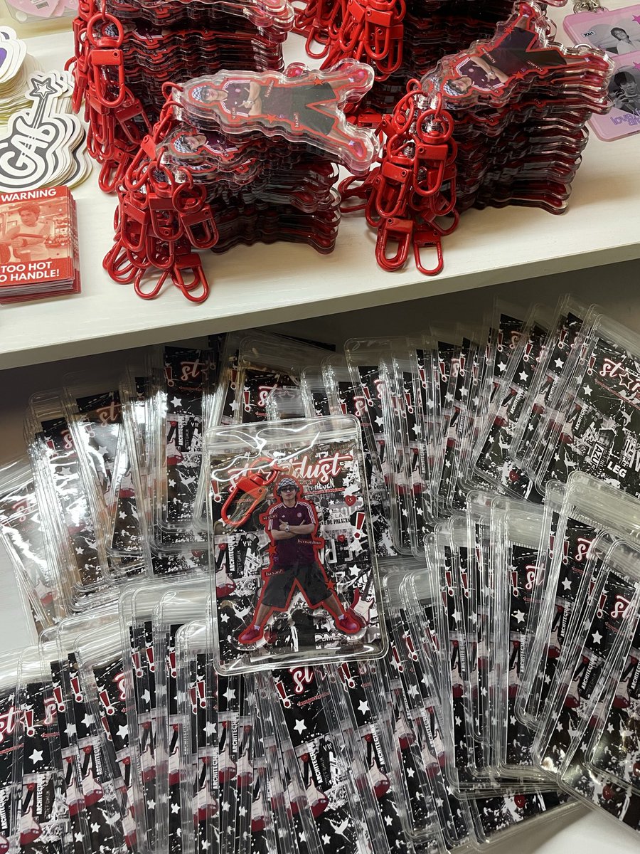 drew ☆ tweet media