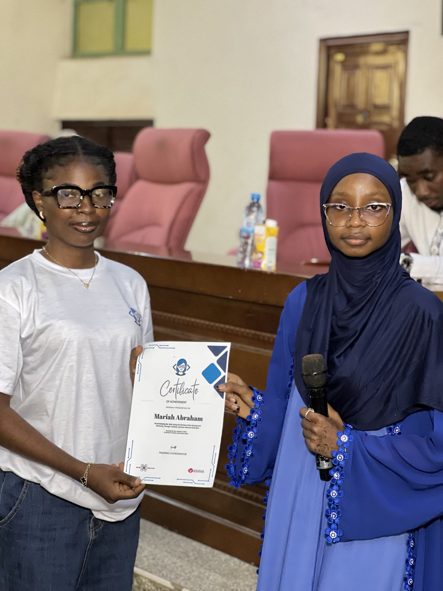 DevGenz8420's tweet photo. Today, we celebrate all the young coders and creative minds who are shaping the future through technology. Your resilience, determination, and hunger for innovation are what drive the world forward.

#YoungCoders #TechInnovation #MushCreative #STEM #DeVGenZ #CodingAfrica https://t.co/hBEjkY8UNM