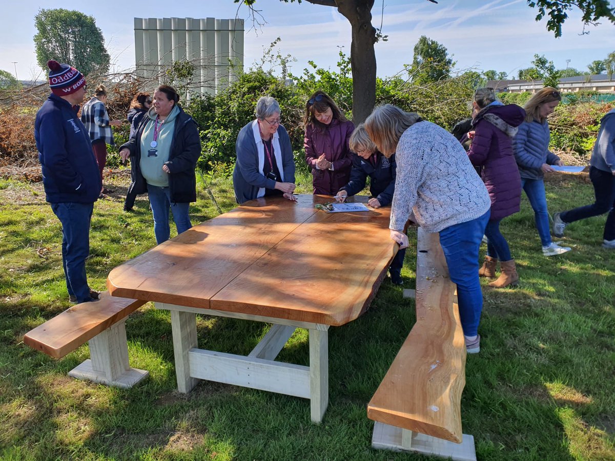 School Outdoor Learning tweet media