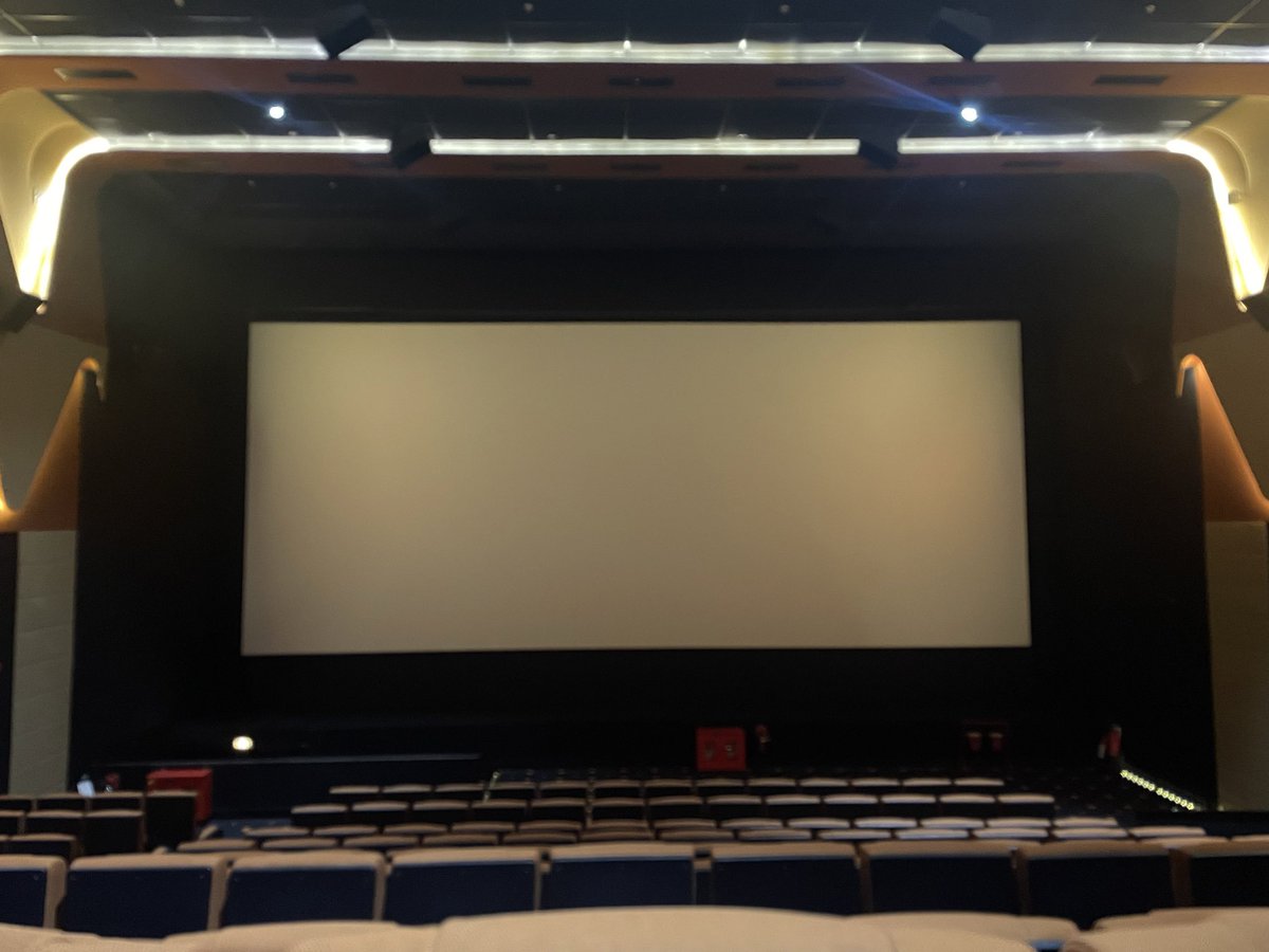 sandyy_2910's tweet photo. Show time: #Meiyazhagan at #Starlinecinemas #SandyX https://t.co/96tsscjyce
