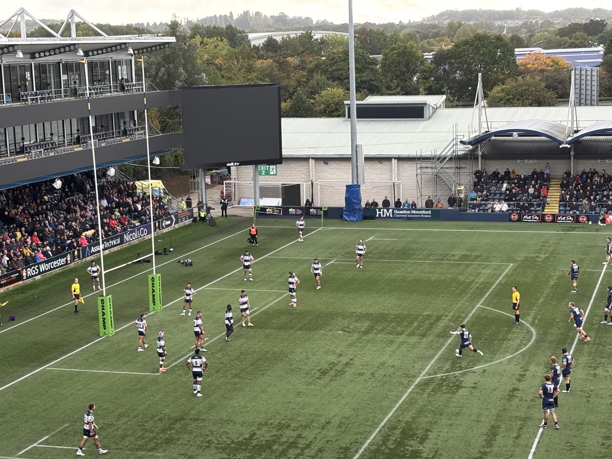 Robin Walker tweet media