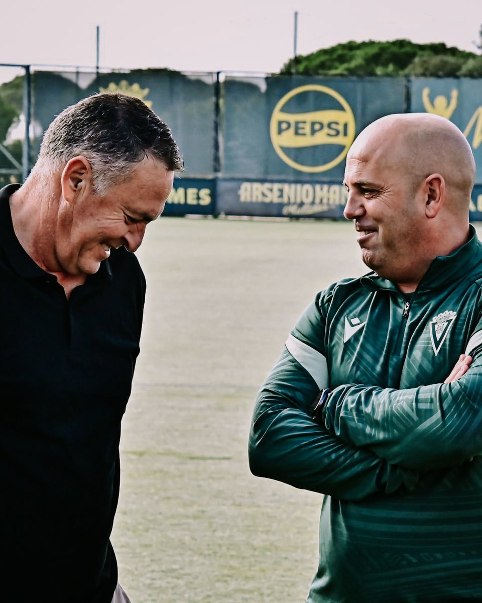 😍 𝐿𝑒𝓎𝑒𝓃𝒹𝒶𝓈 𝒸𝒶𝒹𝒾𝓈𝓉𝒶𝓈💛

<a href="/JesuliVelazquez/">Jesuli Velázquez</a> 🤝<a href="/alfonso_cortijo/">Alfonso Cortijo</a>