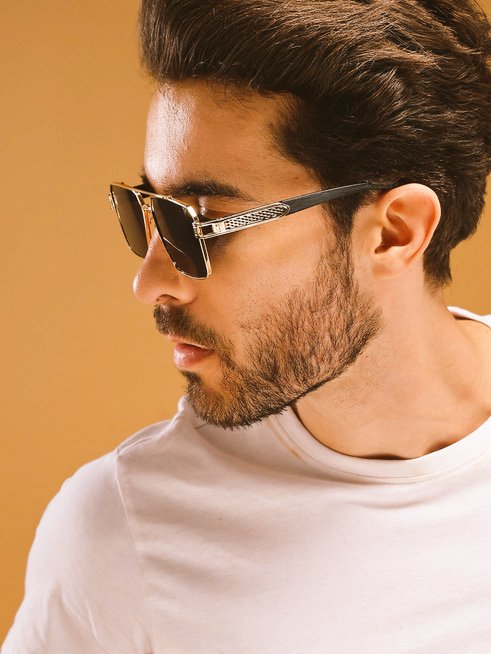 Mehra_just4u's tweet photo. Large VOYAGE
UV Protection Wayfarer Sunglasses (60)
(For Men &amp; Women, Black)
73% OFF  Rs.3,000 Buy at Rs.799
Only. On #flipkart #FlipkartBigBillionDays
DEAL Apply offers at:
➡️ https://t.co/6p1z0h7H0w https://t.co/vuSc9y6Aw5